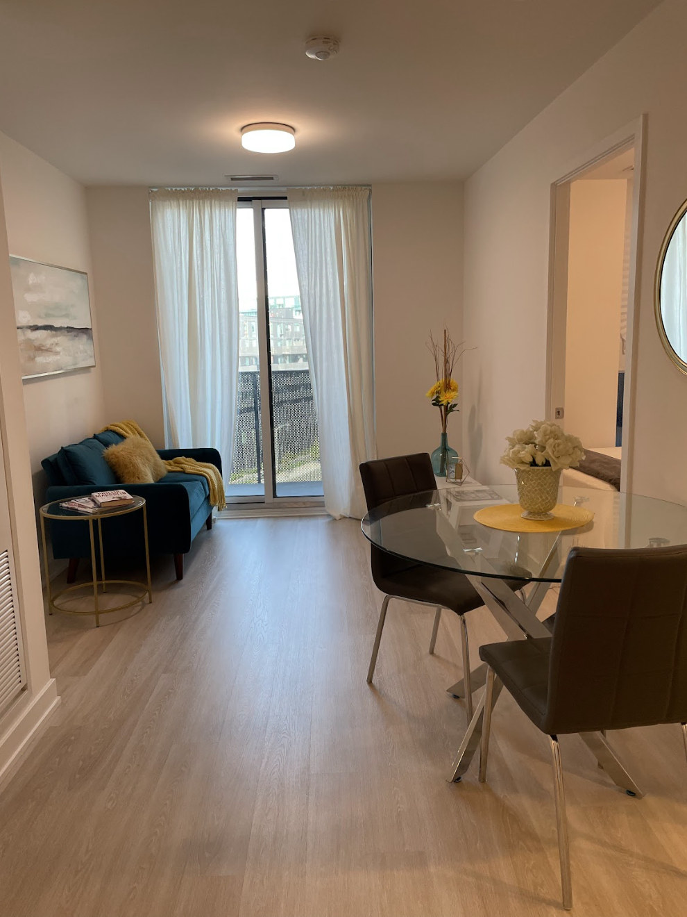 Tretti Living Dining1